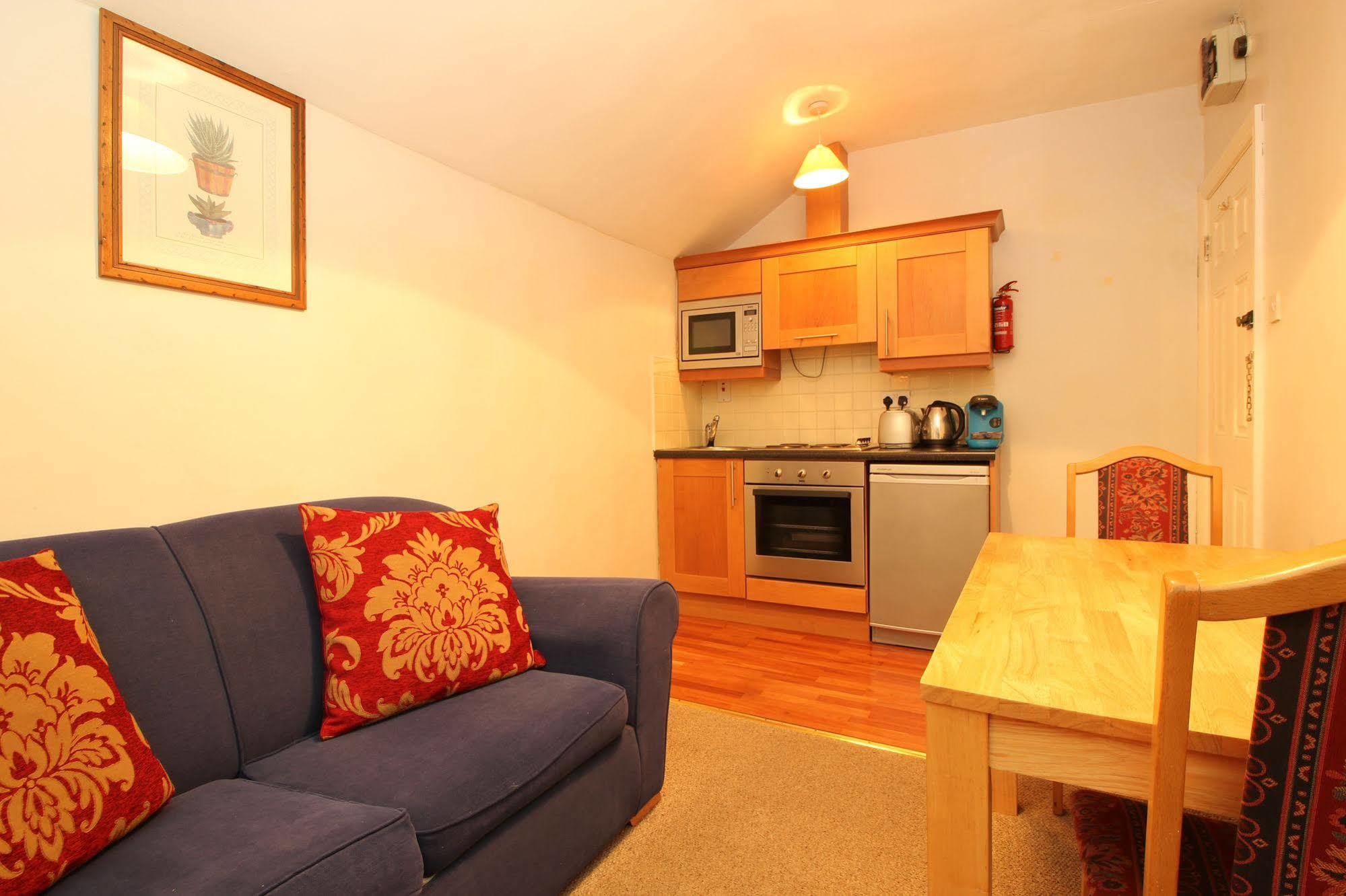 Latchfords Self Catering Apartments Dublin Exterior photo